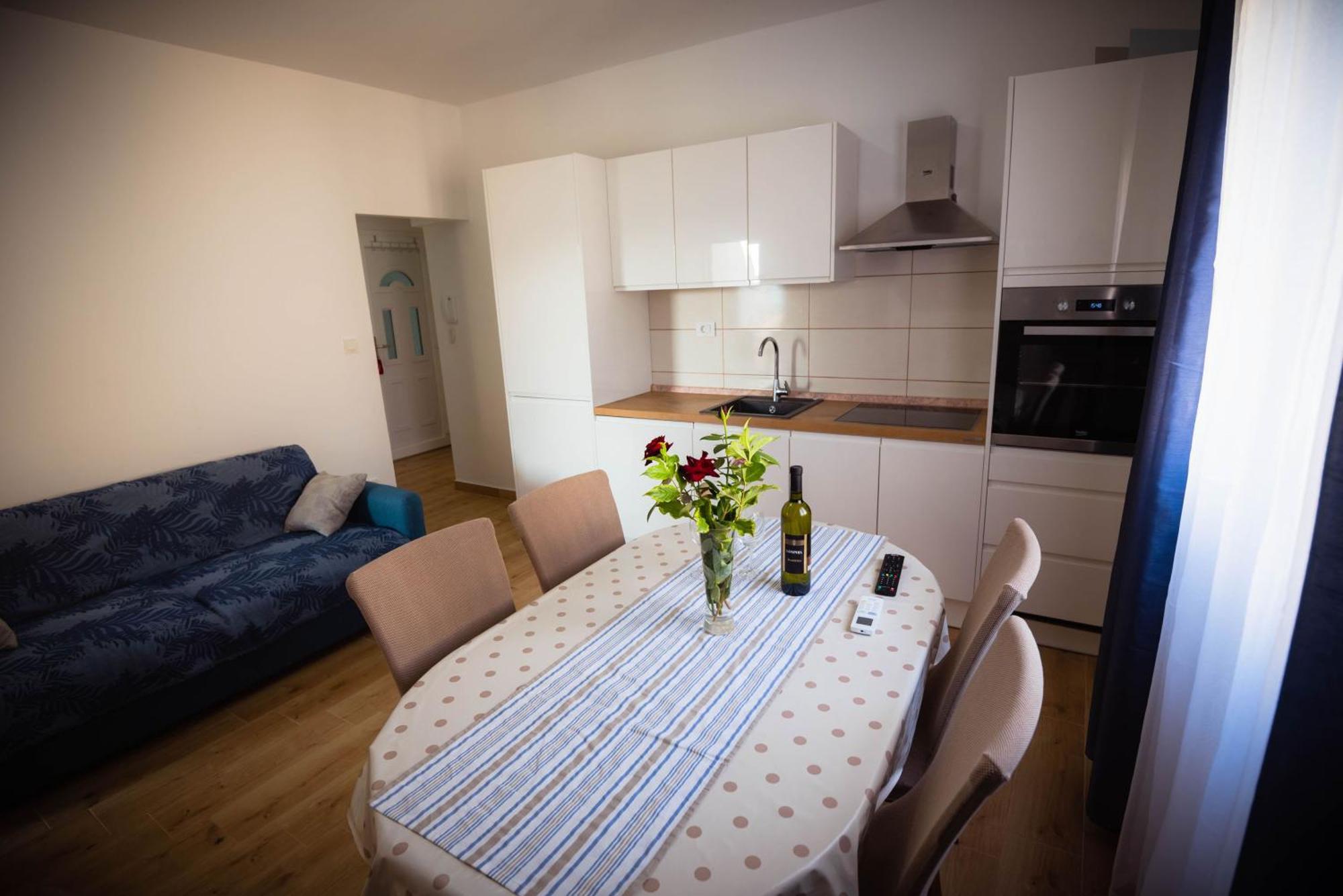 Apartmani Bare I Danica Grebaštica Rom bilde