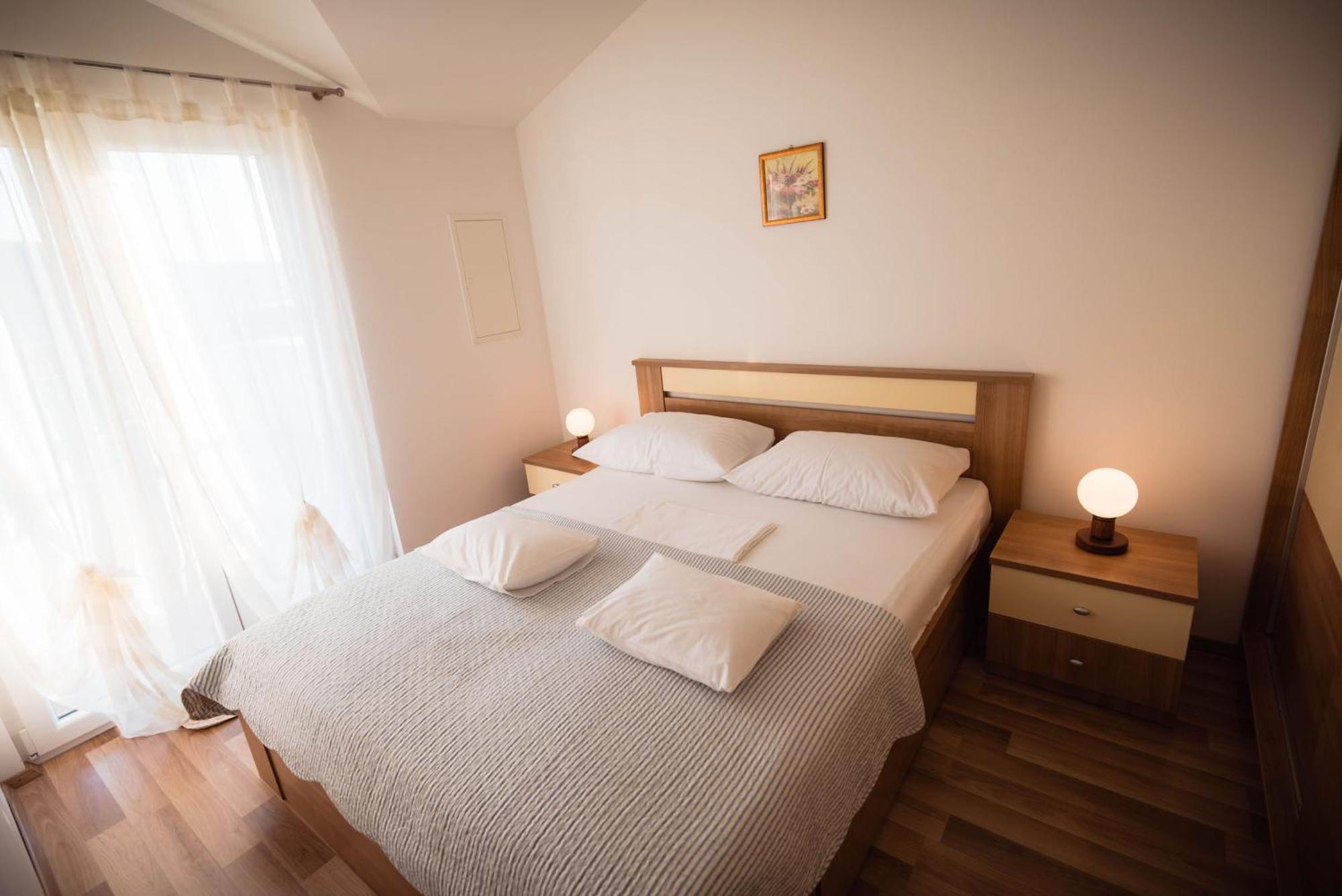 Apartmani Bare I Danica Grebaštica Eksteriør bilde